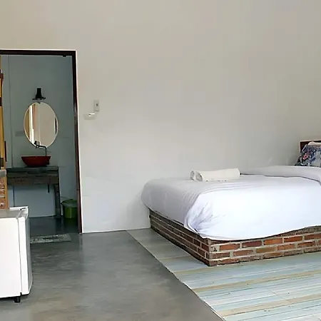 Monoko Porploen Resort Suanphung