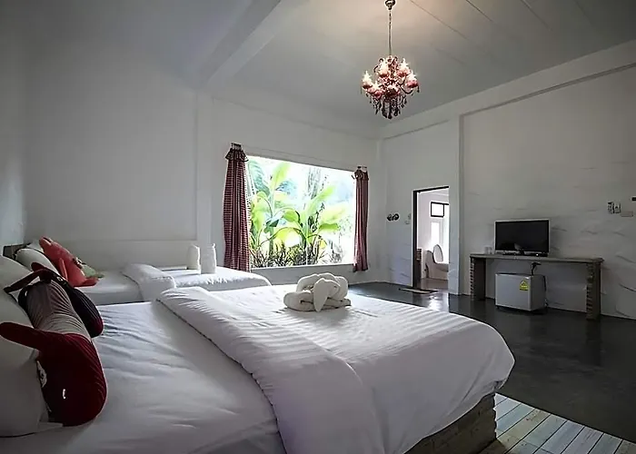 Hotel Monoko Porploen Suanphung