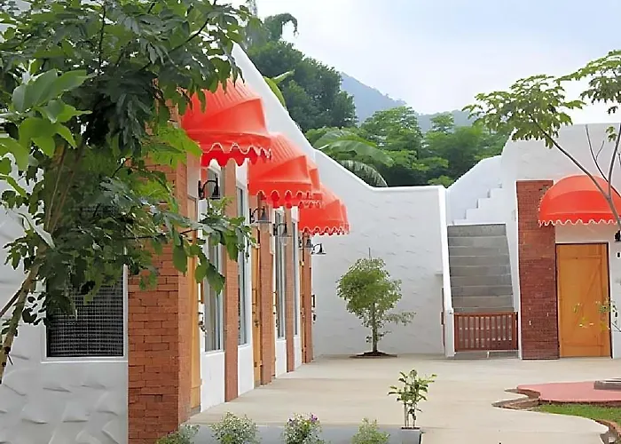 Monoko Porploen Suanphung Ratchaburi