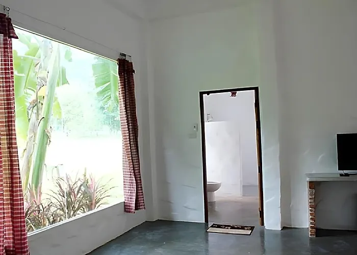 โรงแรม Monoko Porploen Suanphung 3*